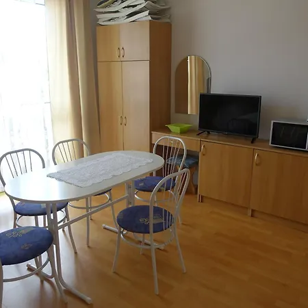 Apartment Pelso *