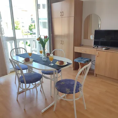 Pelso Apartment *